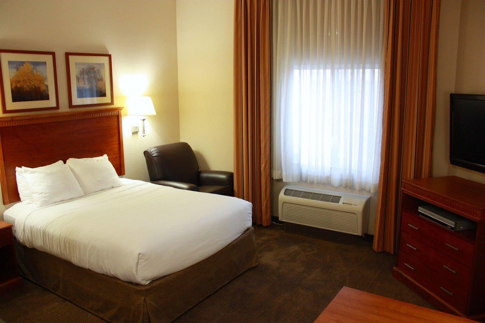 Candlewood Suites Cheyenne By Ihg Exterior foto